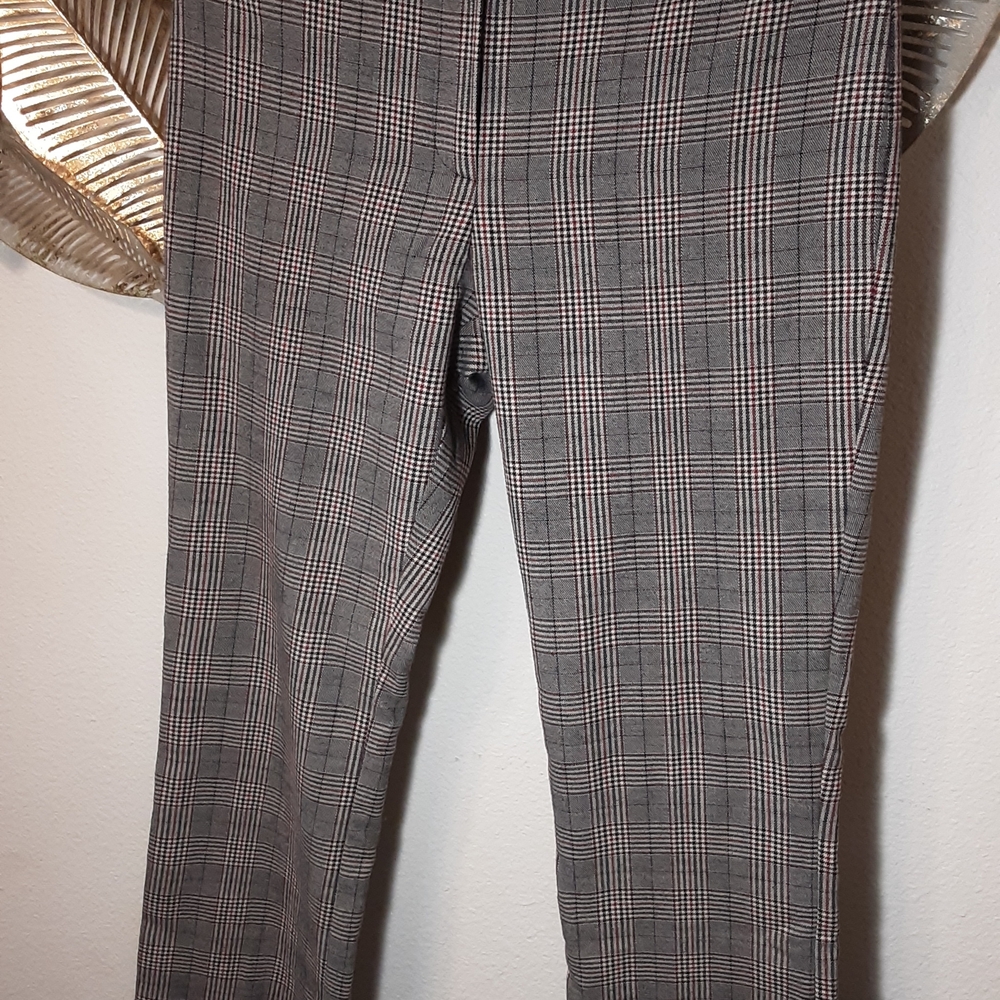 Fashion Bug Gray Checkered Womans  Dress Pants.